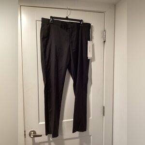 NWT Calvin Klein Size 36W X 30L Men's Black Dress Pants